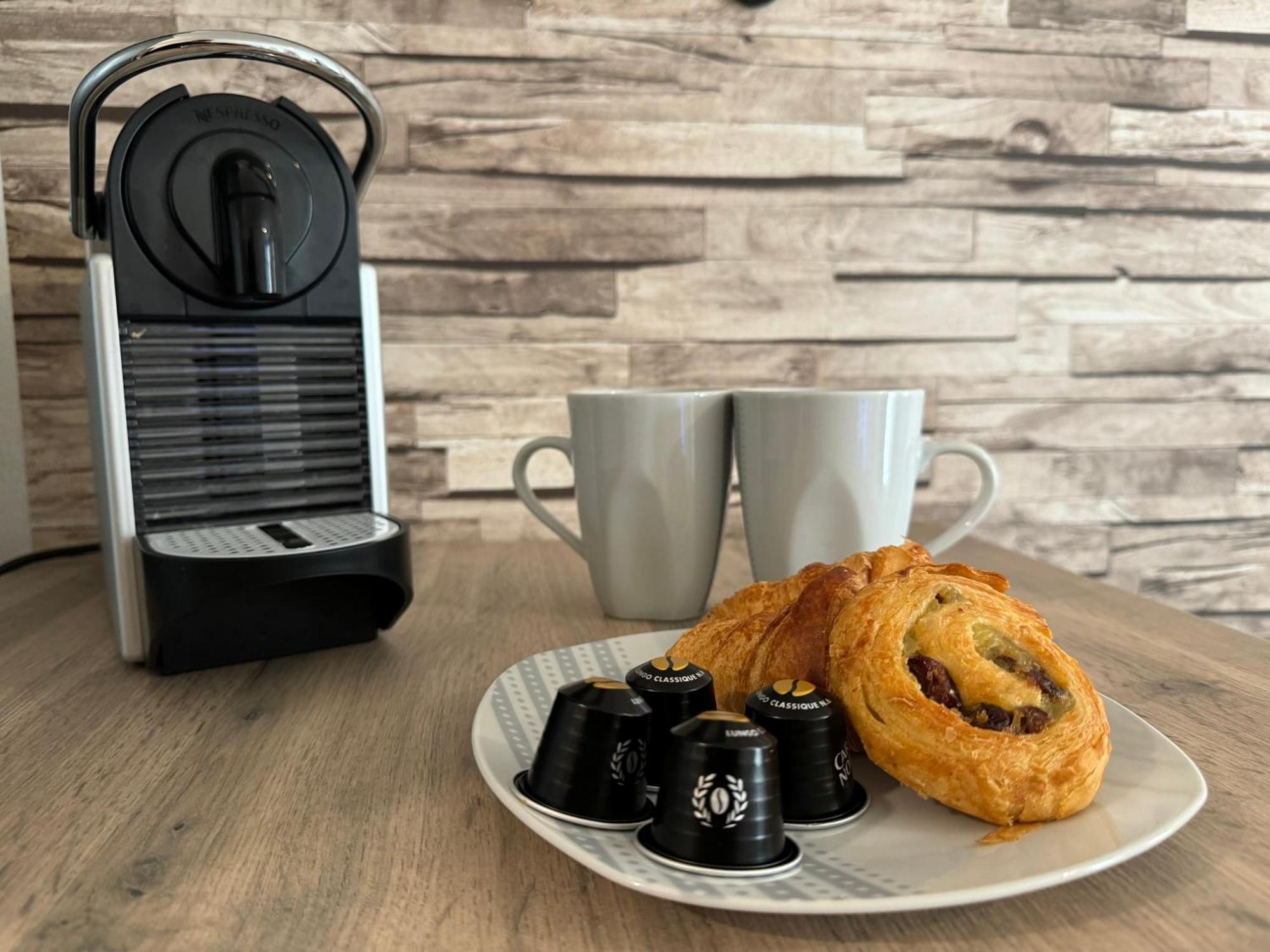 Appartement 32 M2 Intra Muros - Wifi - Netflix - Bureau Avignon Eksteriør bilde